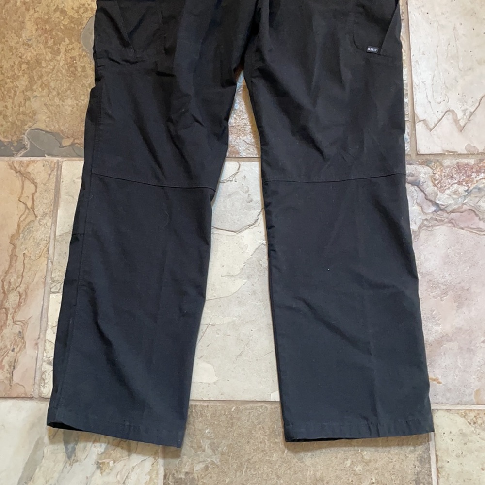 5.11 Black Tactical Style Pant Size 34x32 - Picture 11 of 13